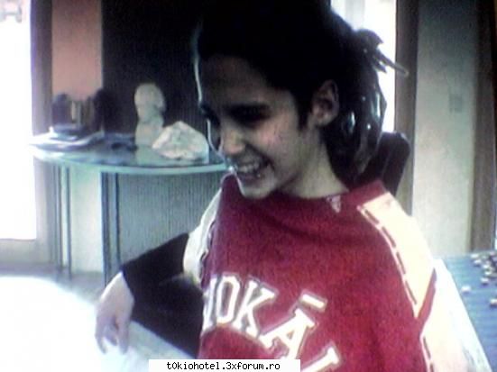 All about Tom.. - DESPRE TOM COAFURA: Parul lung rasta, pe care - Tom Kaulitz